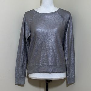 Hot Topic || Gray woman’s pullover size S/M